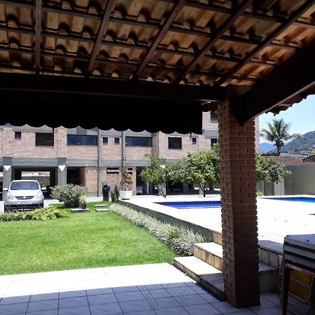 Apartamento Praia Centro 乌巴图巴 外观 照片